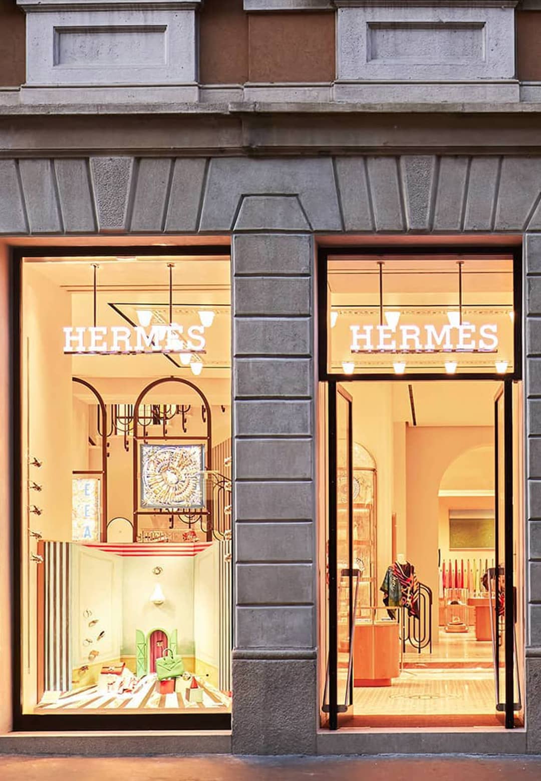 Hermès & Luca Nichetto: The Secrets of Retail Window Designs